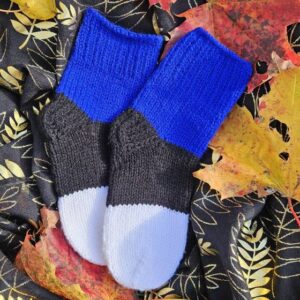 Sini-must-valged sokid